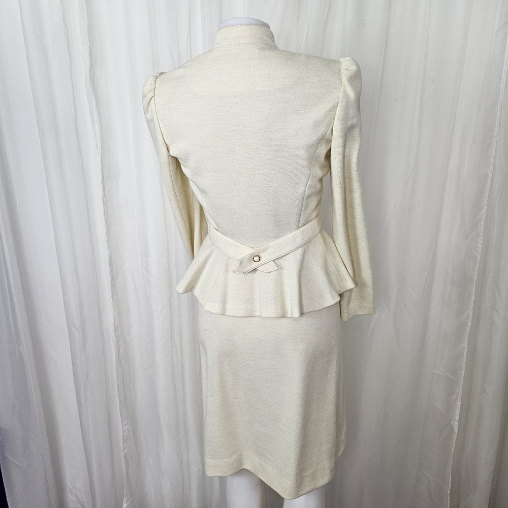 Vintage Elegant Cream Women's Skirt Set — Classic Professional Style - Picture 8 of 12